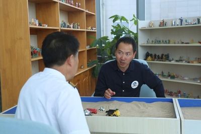 为高原雄鹰的内心戴上“氧气面罩”--记国内首家“飞行员心理工作室”